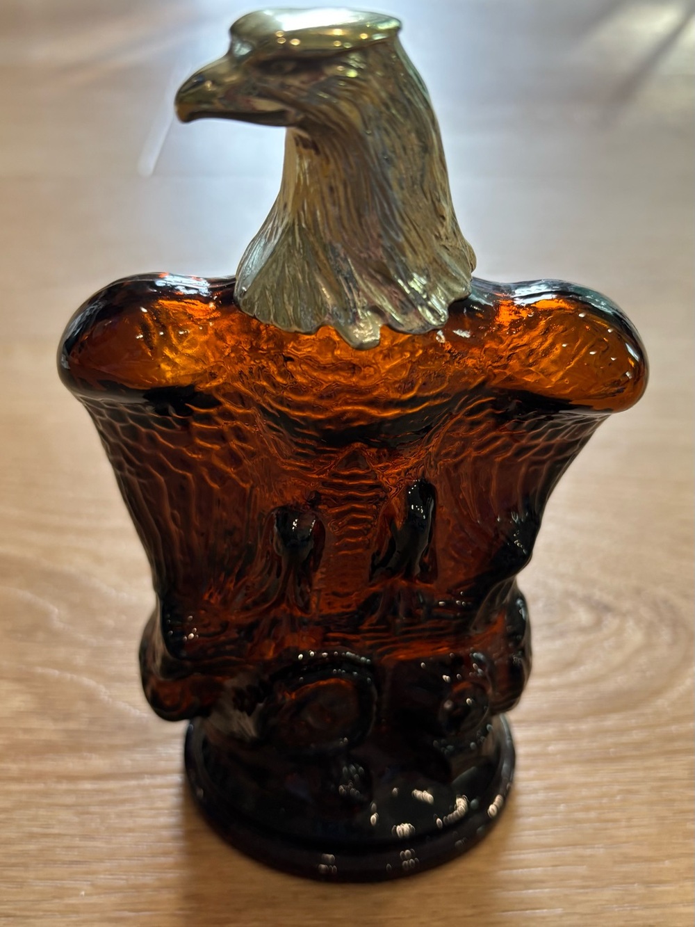 Vintage 1970’s Avon Amber American Eagle bottle.  Great for a collector.